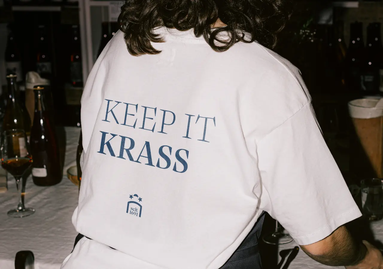 shirt-girl-wine-krass