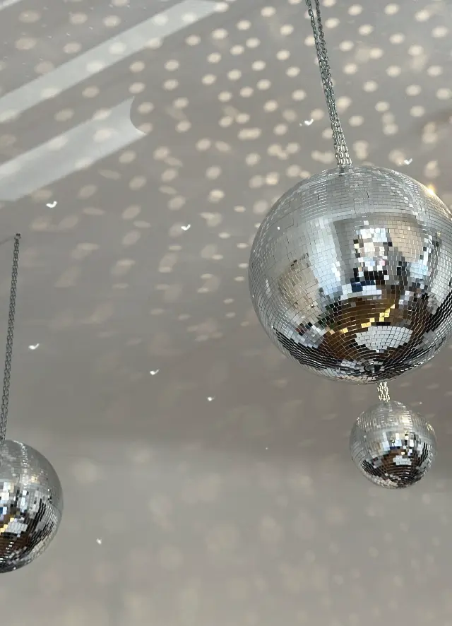 diskokugeln-designstudio-werbeagentur-graz