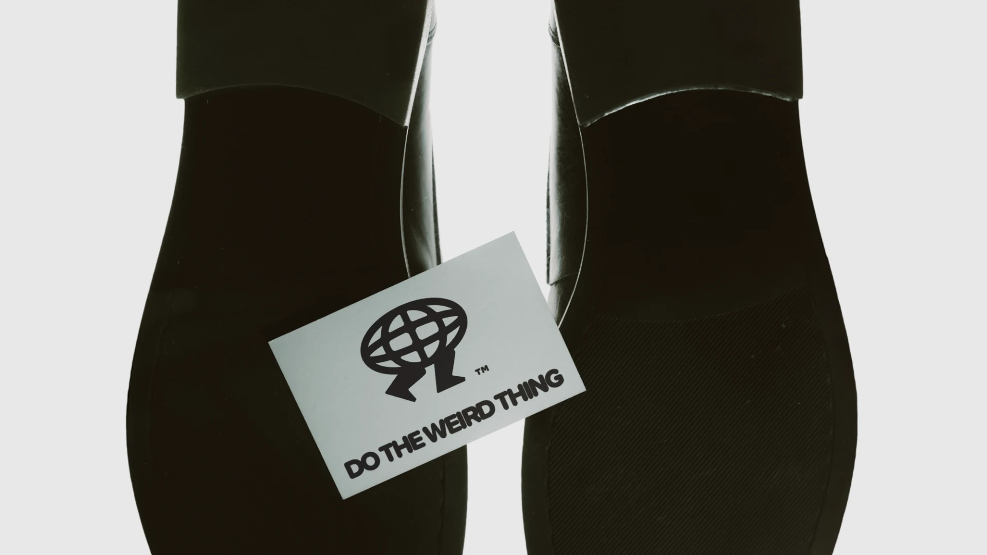 diskodesignstudio-branding-graz-8010-shoes